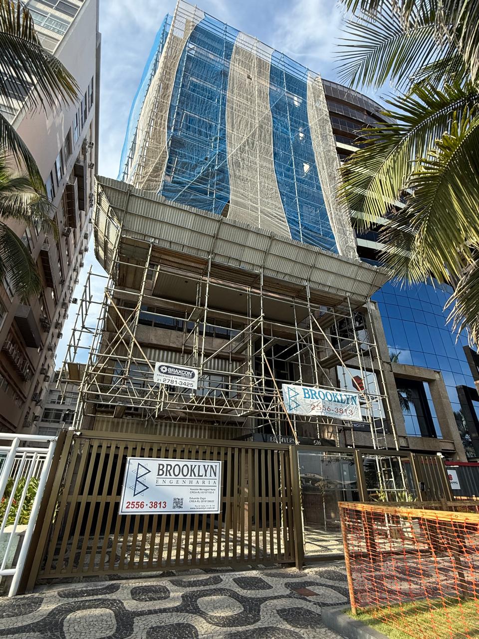 Andaime fachadeiro - Av Vieira Souto (2)